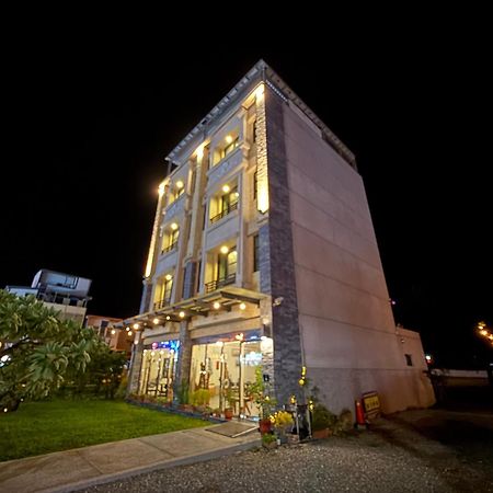Blue Sky Hill Homestay Гуаншан Екстериор снимка