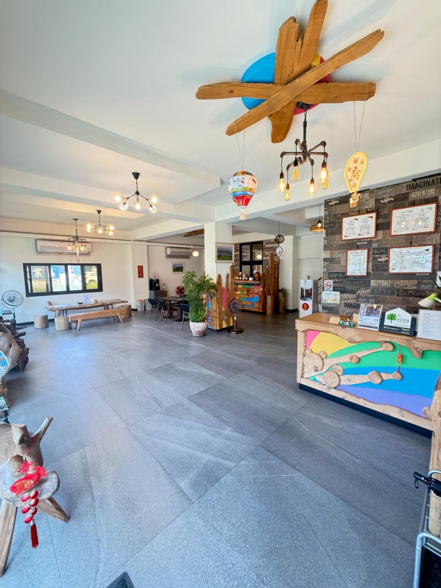 Blue Sky Hill Homestay Гуаншан Екстериор снимка